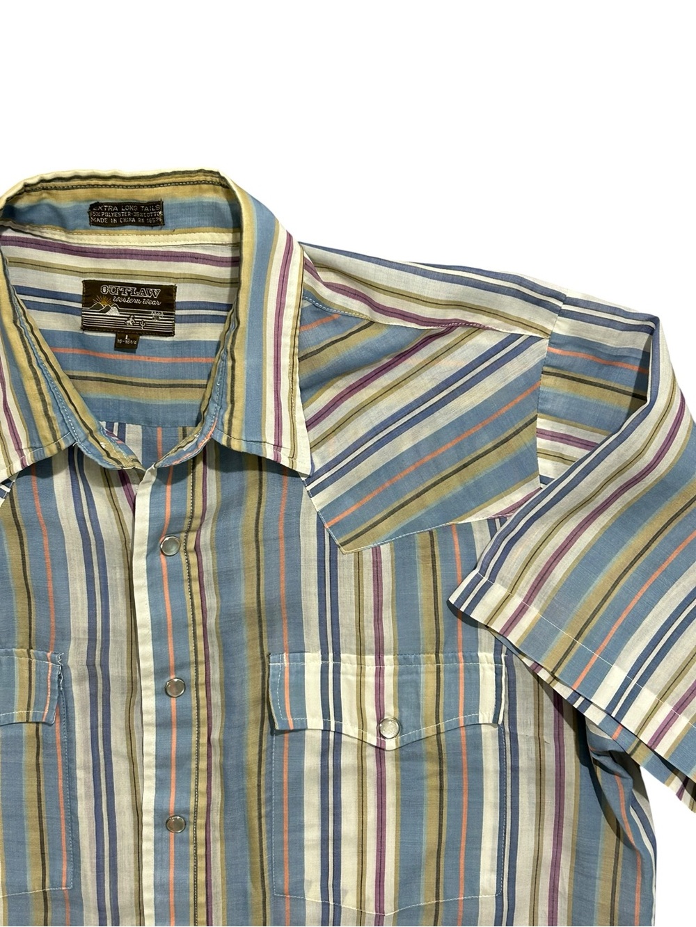 Outlaw Vintage Western Pearl Button-Down Shirt